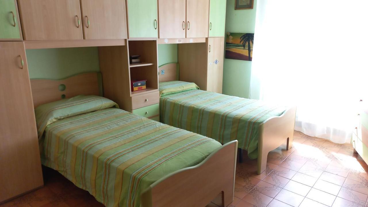 Appartamento Incantevole Al Centro Di Торваяника Экстерьер фото